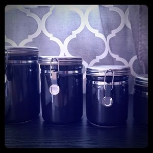 Black storage canister